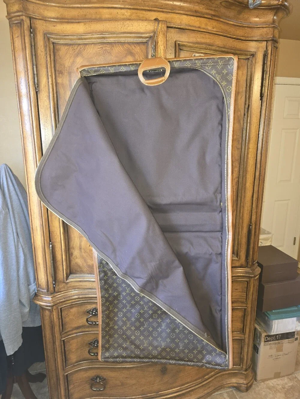 Louis Vuitton Brown Monogram Garment Carrier with Tan Trim